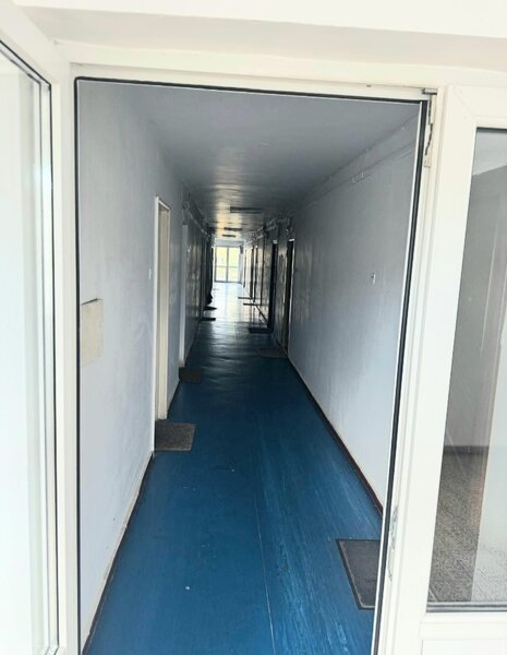 Basarabiei, Piata Muncii,