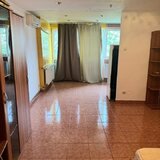 Basarabiei, Piata Muncii